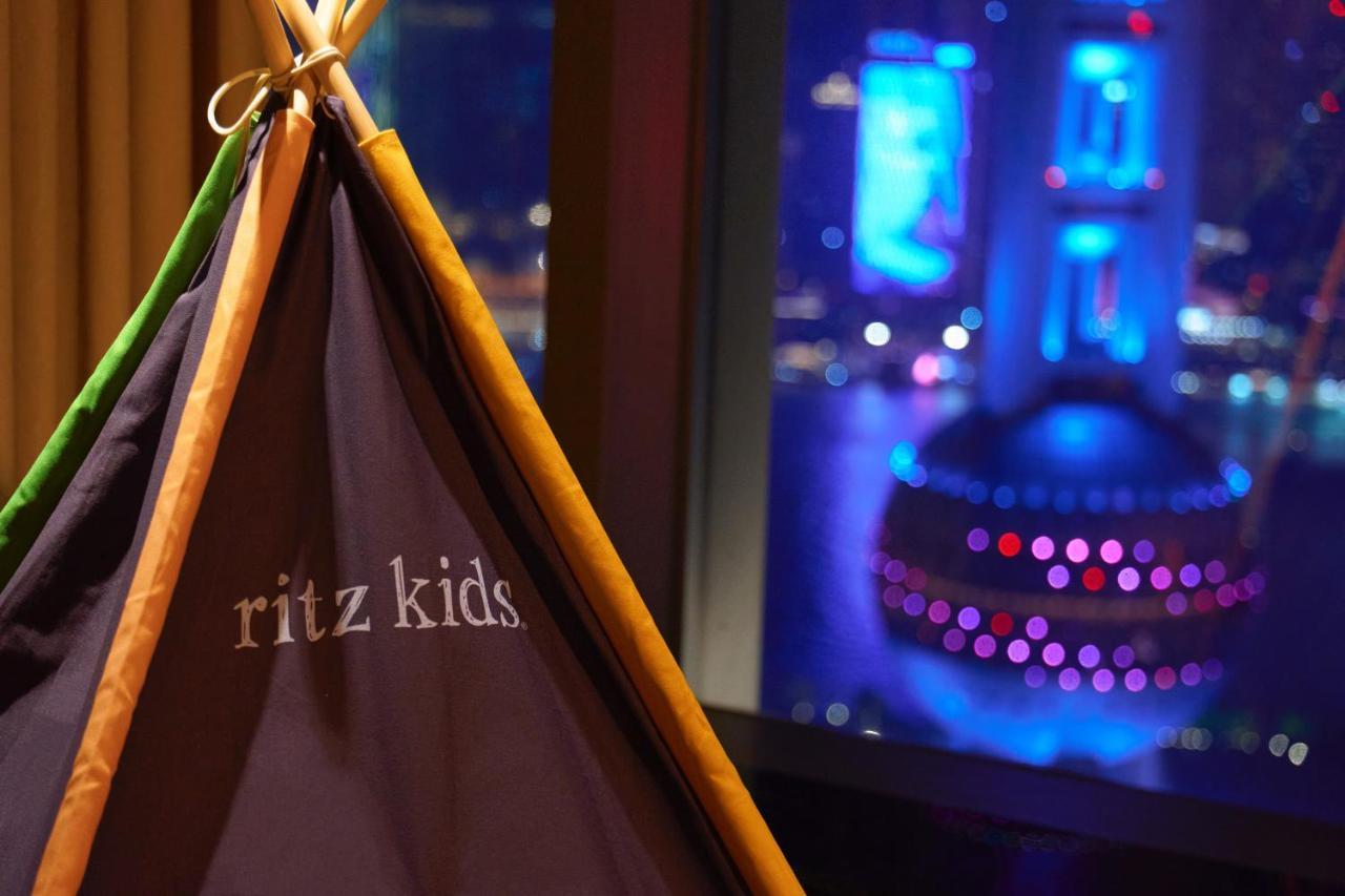 The Ritz-Carlton Shanghai, Pudong Eksteriør bilde